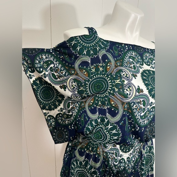 NEW Jon & Anna Top Sz L Blue Cold Shoulder Short Sleeve Casual Elastic Waist - Picture 4 of 10